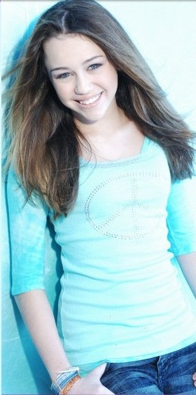 mileycyrusdotcommodelingset17001.jpg
