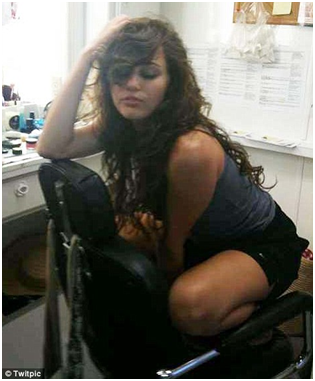 062509_1520_MileyCyrusp1.png